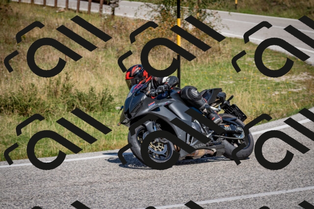 202509061209-DSC_0991_c2