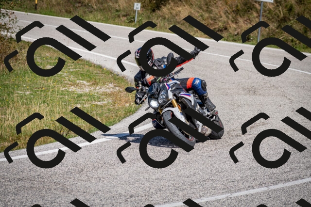 202509061211-DSC_1024_c2