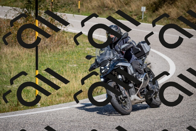 202509061211-DSC_1030_c2