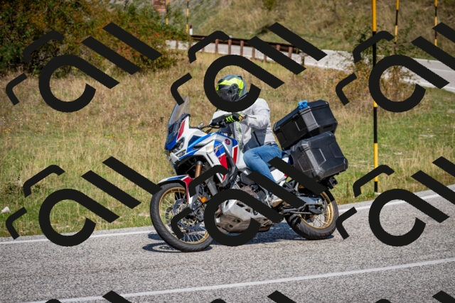 202509061211-DSC_1032_c2