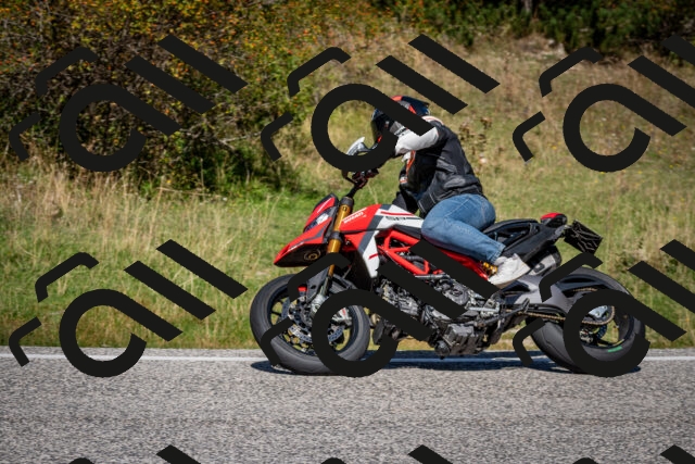 202509061216-DSC_1090_c2