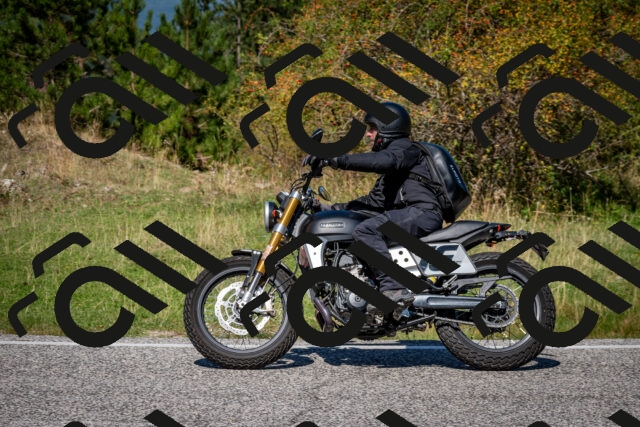 202509061219-DSC_1133_c2