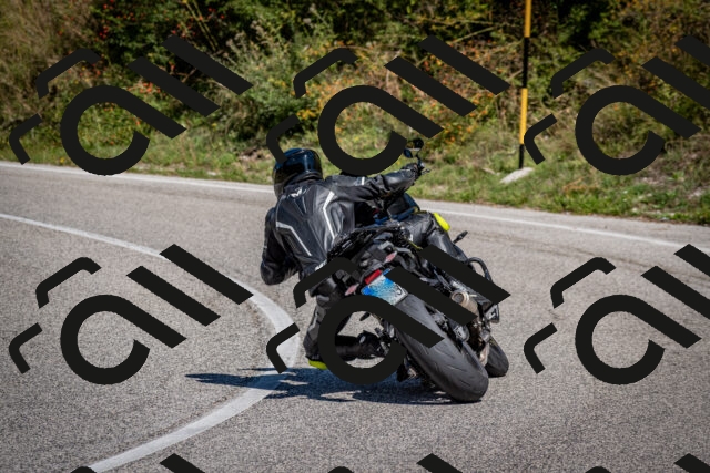 202509061222-DSC_1151_c2