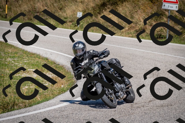 202509061236-DSC_1400_c2