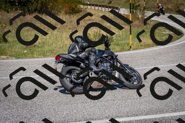 202509061237-DSC_1421_c2