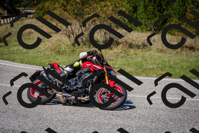 202509061237-DSC_1423_c2