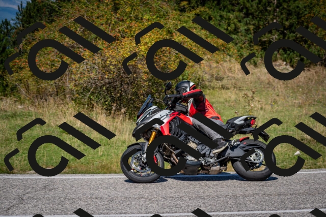 202509061240-DSC_1510_c2