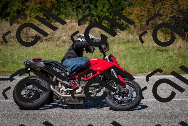 202509061243-DSC_1570_c2