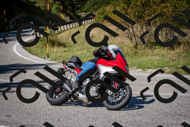 202509061244-DSC_1609_c2