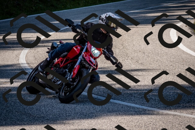 202509061258-DSC_1881_c2