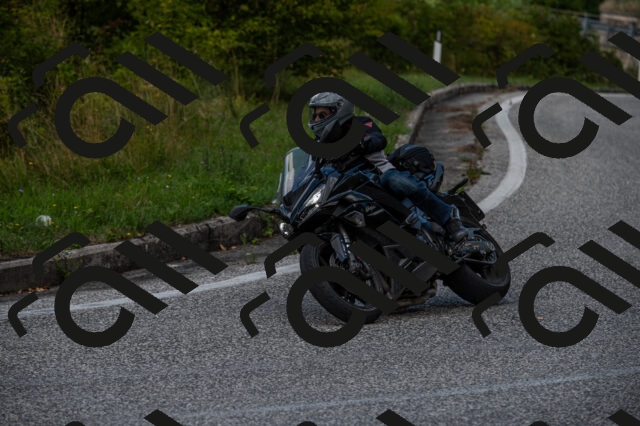 202509061411-M22_9388_m1_