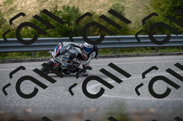 202509061419-M22_9396_m1_