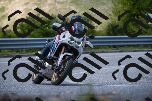 202509061419-M22_9413_m1_