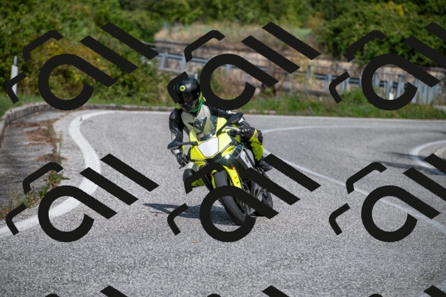 202509061431-M22_9434_m1_