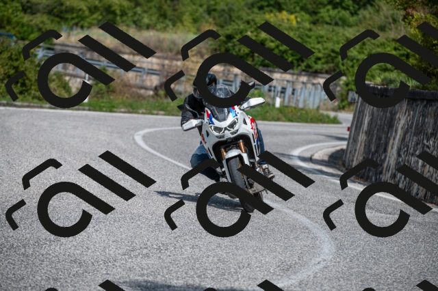 202509061431-M22_9438_m1_