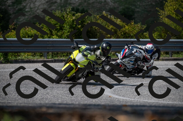 202509061433-M22_9442_m1_