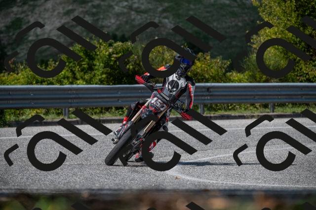 202509061434-M22_9455_m1_