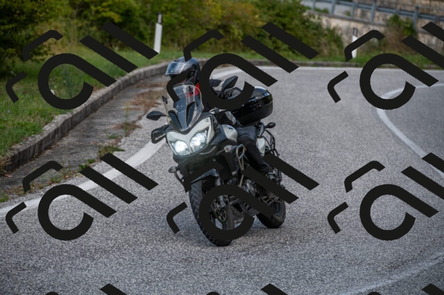 202509061442-M22_9472_m1_