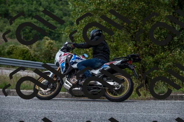 202509061445-M22_9487_m1_