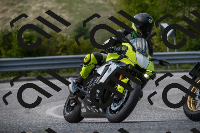 202509061447-M22_9496_m1_