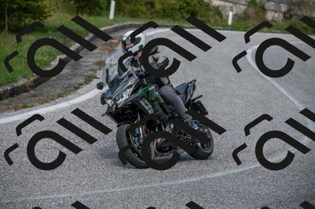 202509061456-M22_9505_m1_