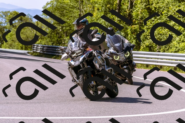 202509061102-_DSC8410_d1_