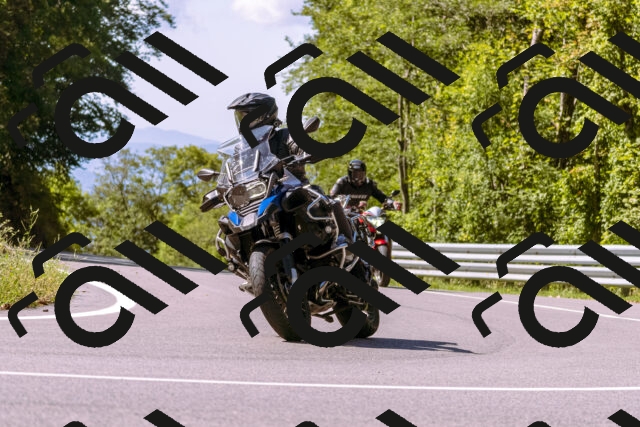 202509061112-_DSC8446_d1_