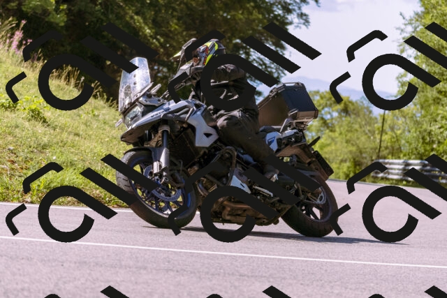 202509061117-_DSC8461_d1_