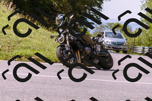 202509061120-_DSC8473_d1_