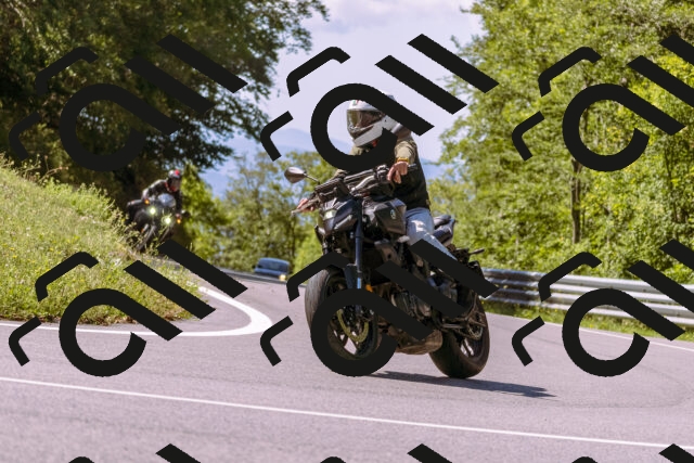 202509061134-_DSC8536_d1_