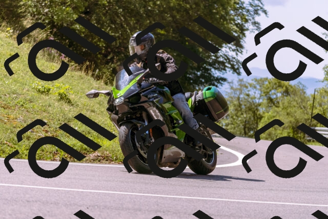 202509061156-_DSC8633_d1_