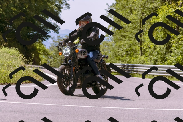 202509061159-_DSC8671_d1_