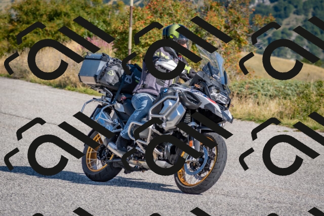 202509060959-DSC_8275_c4_