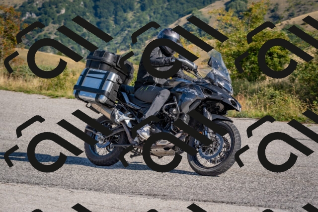 202509061007-DSC_8319_c4_