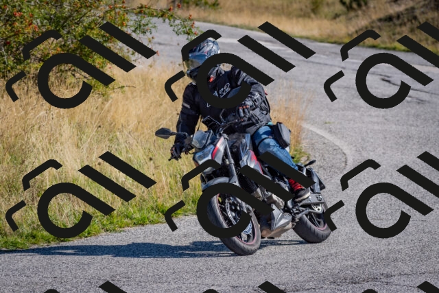 202509061014-DSC_8340_c4_