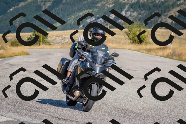 202509061024-DSC_8359_c4_