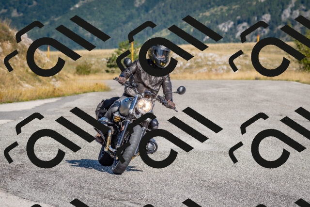 202509061025-DSC_8363_c4_