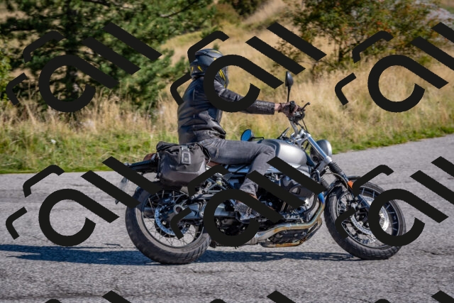 202509061025-DSC_8366_c4_