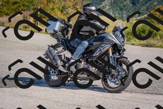 202509061027-DSC_8379_c4_