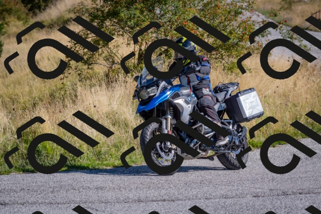 202509061034-DSC_8389_c4_