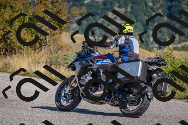 202509061034-DSC_8393_c4_