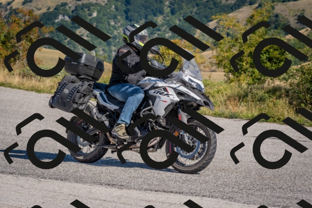 202509061041-DSC_8412_c4_