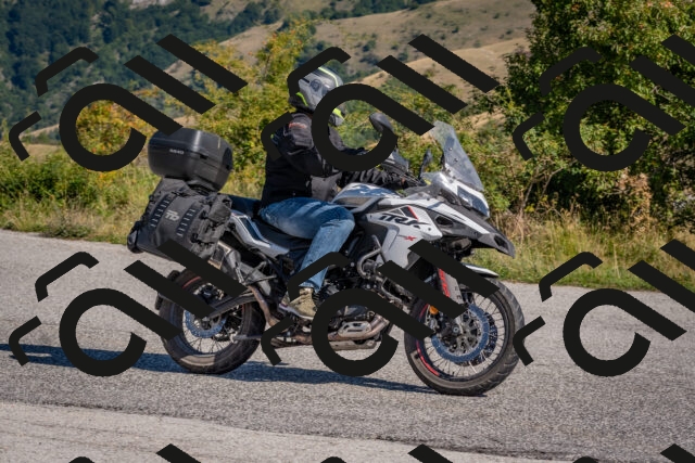 202509061041-DSC_8413_c4_