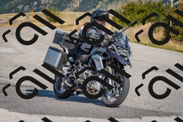 202509061042-DSC_8423_c4_