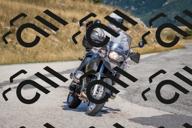 202509061047-DSC_8437_c4_