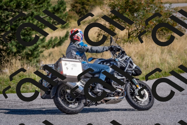 202509061101-DSC_8477_c4_