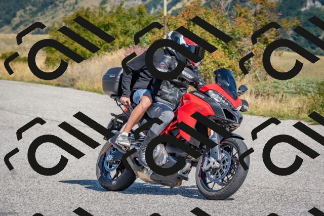 202509061102-DSC_8483_c4_