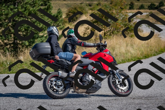 202509061102-DSC_8485_c4_