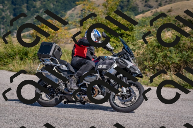 202509061107-DSC_8508_c4_