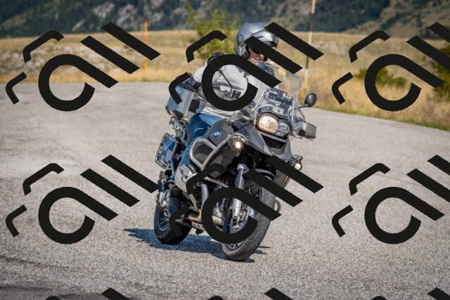 202509061108-DSC_8515_c4_